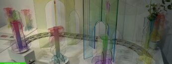[HOME TABLE DECO FAIR 2021] Acrylic side table, acrylic vase - STUDIO RIPOSO