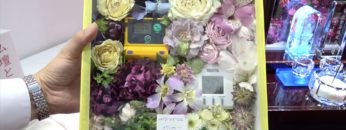 [エンディング産業展 2017] ハイブリッド仏壇「花供養墓 MUSUBI -むすび-」 – 株式会社テンマック