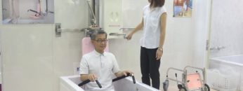 [第45回 国際福祉機器展 H.C.R. 2018] 手動式入浴リフト「バスラック」 – 精工技研株式会社