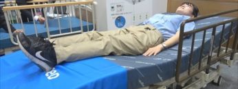 [第45回 国際福祉機器展 H.C.R. 2018] 自動寝返り支援ベッド「FB-640N」 – フランスベッド株式会社