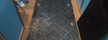 [農業week 2021] 樹脂製敷板「リプラギ®フロアーマット」-  川瀬産業株式会社